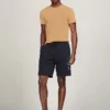 Alledaags T-shirt met zakken Alledaags T-shirt met zakken