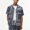 Camp-shirt met bandana-patchwork in klassieke pasvorm Camp-shirt met bandana-patchwork in klassieke pasvorm