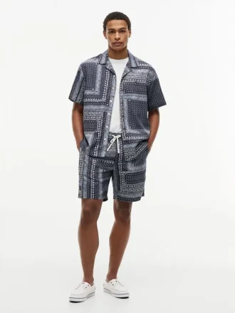 Camp-shirt met bandana-patchwork in klassieke pasvorm