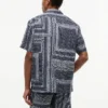 Camp-shirt met bandana-patchwork in klassieke pasvorm Camp-shirt met bandana-patchwork in klassieke pasvorm