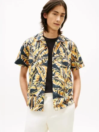 Camp-shirt met palmbladprint en papierachtige textuur