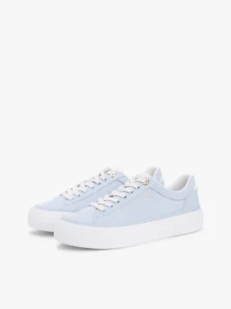 Canvas platform sneaker