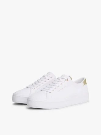 Canvas sneaker met metallic accenten