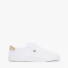 Canvas sneaker met metallic hiel Canvas sneaker met metallic hiel