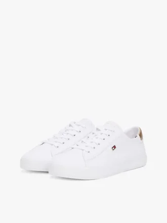 Canvas sneaker met metallic hiel