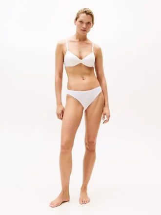 Cheeky bikinislip met herhaald logo