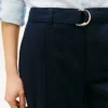 Chino met brede pijpen en riem Chino met brede pijpen en riem
