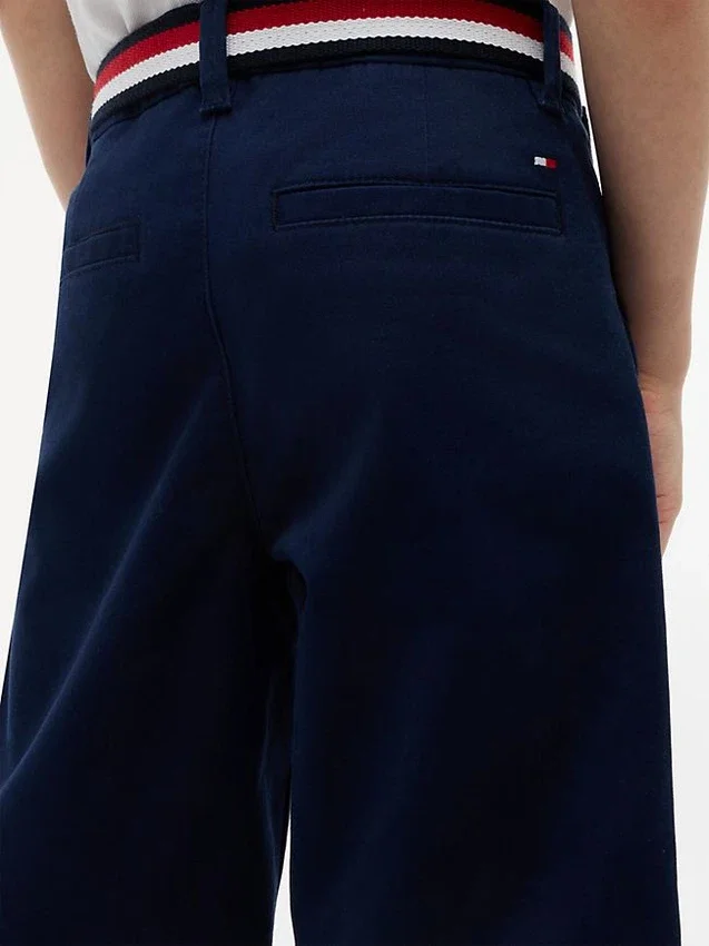 Chino-short met riem voor kinderen Chino-short met riem voor kinderen