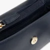 Crossbodytas met klep en korrelleer Crossbodytas met klep en korrelleer