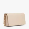 Crossbodytas met monogram, sluiting en kettingriem