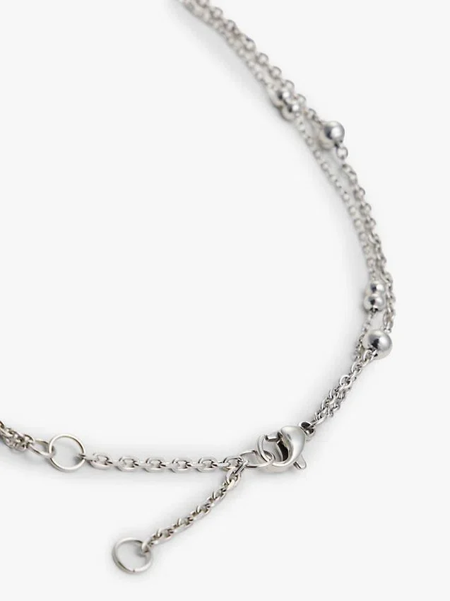 Dubbellaagse ketting met hartje Dubbellaagse ketting met hartje