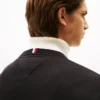 Effen trui met V-hals en logo Effen trui met V-hals en logo