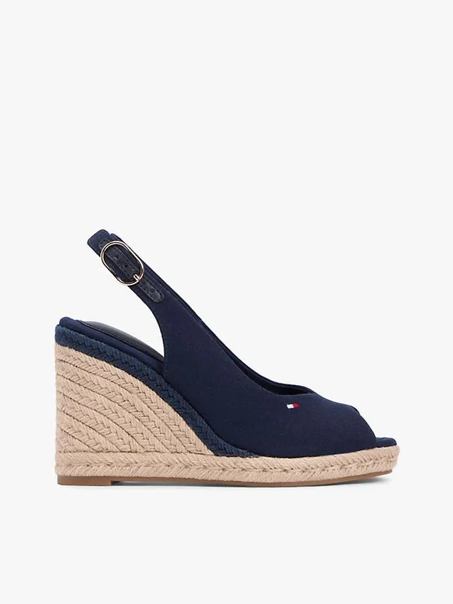 Espadrillesandalen met sleehak en slingback Espadrillesandalen met sleehak en slingback