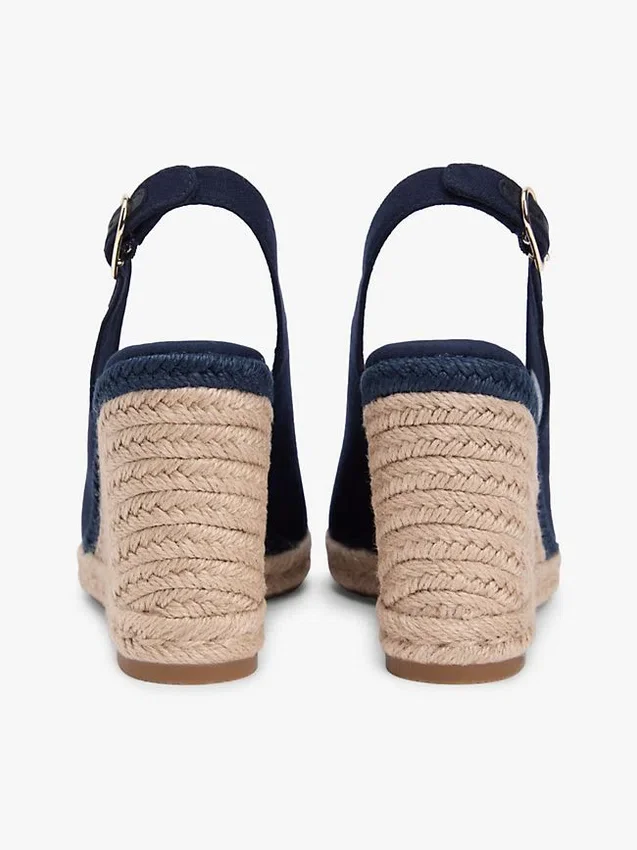 Espadrillesandalen met sleehak en slingback Espadrillesandalen met sleehak en slingback