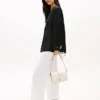 Gepolijste Monogram-schoudertas met klep Gepolijste Monogram-schoudertas met klep