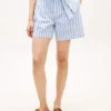 Gestreepte short van linnenmix met riemen Gestreepte short van linnenmix met riemen