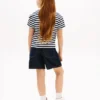 Gestreepte T-shirt met zak voor kinderen Gestreepte T-shirt met zak voor kinderen