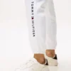 Joggingbroek met geborduurd Tommy-logo Joggingbroek met geborduurd Tommy-logo