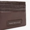 Kaartenhouder van generfd leer met monogram Kaartenhouder van generfd leer met monogram