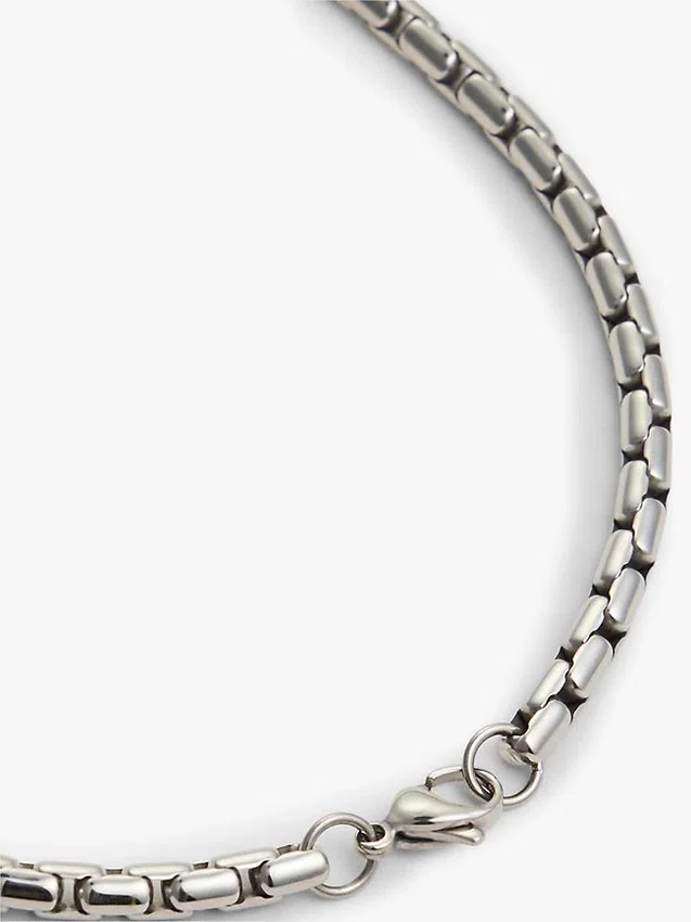 Ketting met vlaggen Ketting met vlaggen