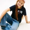 Kinderen’s veelkleurig Hilfiger-logo T-shirt Kinderen’s veelkleurig Hilfiger-logo T-shirt