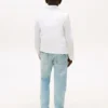 Kinderjeans met gebleekte wassing en rechte pijpen Kinderjeans met gebleekte wassing en rechte pijpen