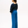 Kinderjeans met wijde pijpen en elastische tailleband Kinderjeans met wijde pijpen en elastische tailleband