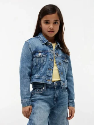 Kinderjeansjack met geborduurde ster Kinderjeansjack met geborduurde ster