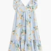 Kinderjurk met bloemenprint en ruches Kinderjurk met bloemenprint en ruches