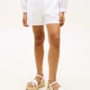 Korte shorts met borduursels en oogjes voor kinderen