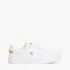 Lederen court sneaker met metallic accenten Lederen court sneaker met metallic accenten