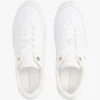 Lederen court sneaker met metallic accenten Lederen court sneaker met metallic accenten