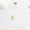 Lederen court sneaker met metallic accenten Lederen court sneaker met metallic accenten
