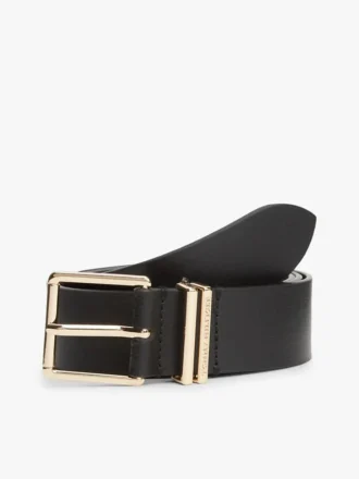 Leren riem met vierkante gesp