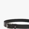 Leren riem met vlaggenlus Leren riem met vlaggenlus