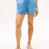 Lichtgewicht short met elastische tailleband Lichtgewicht short met elastische tailleband