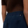 Lichtgewicht short met elastische tailleband Lichtgewicht short met elastische tailleband