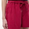Lichtgewicht short met elastische tailleband Lichtgewicht short met elastische tailleband