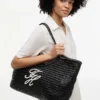Maxi-draagtas van raffia met scriptmonogram Maxi-draagtas van raffia met scriptmonogram
