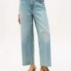 Moderne jeans met hoge taille en wijde pijpen Moderne jeans met hoge taille en wijde pijpen