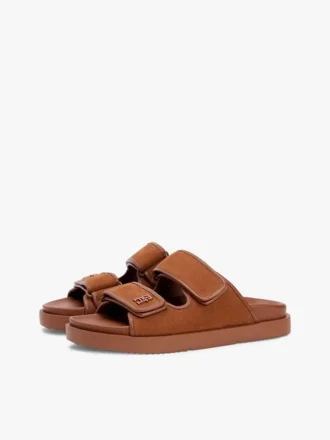 Nubuckleer sandalen met dubbele band Nubuckleer sandalen met dubbele band