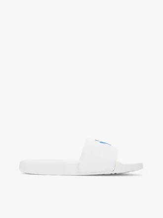 Poolslippers met geborduurd monogram