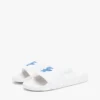 Poolslippers met geborduurd monogram Poolslippers met geborduurd monogram