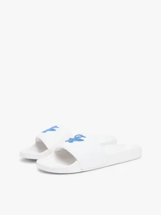Poolslippers met geborduurd monogram