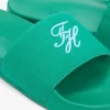 Poolslippers met geborduurd monogram Poolslippers met geborduurd monogram