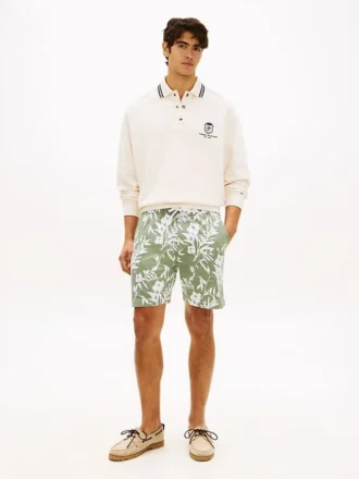 Regular Fit 7″ tropical print shorts