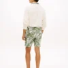 Regular Fit 7″ tropical print shorts Regular Fit 7″ tropical print shorts
