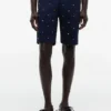 Regular Fit 9″ short met zeilvlagprint