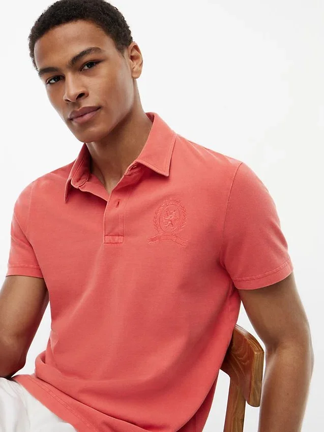 Regular Fit Garment-Dyed Crest Polo Regular Fit Garment-Dyed Crest Polo