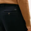 Relaxed Fit broek met plooien Relaxed Fit broek met plooien